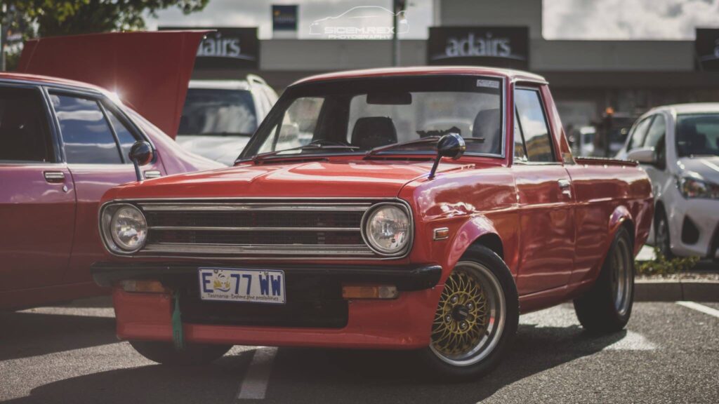 Datsun ute front 0001