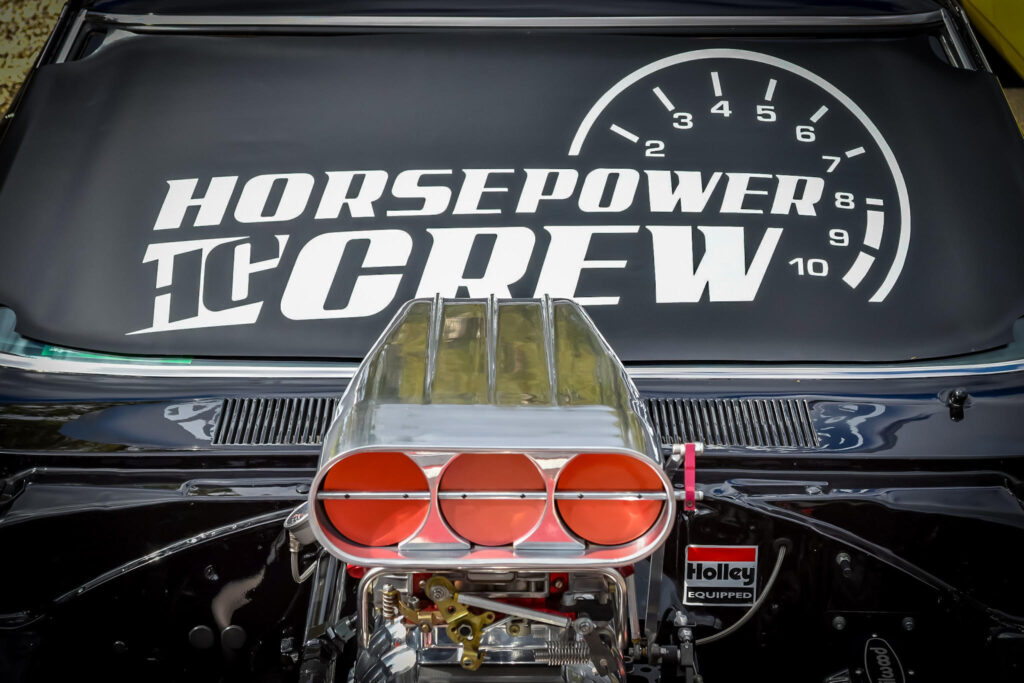 windscreen-cover-rev-gauge-classic-size-black-and-white-Charger